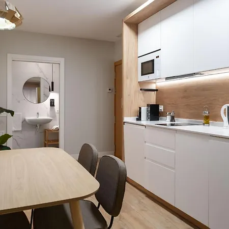 Limehome Tristan De Leguizamon Kalea 아파트